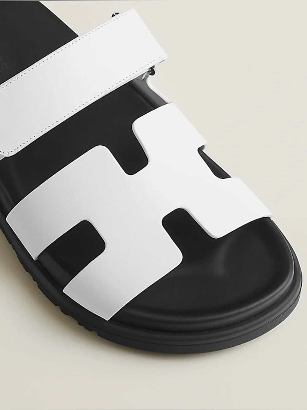 H-Cut-Out Designer Chypre-Style (Hermes) Slides Sandals Women’s 9/10 - Picture 4 of 11